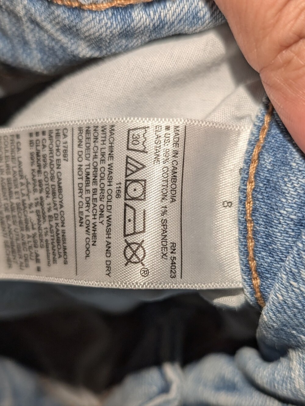 Old Navy Light Blue Button-Front Denim Shorts - Picture 4 of 4